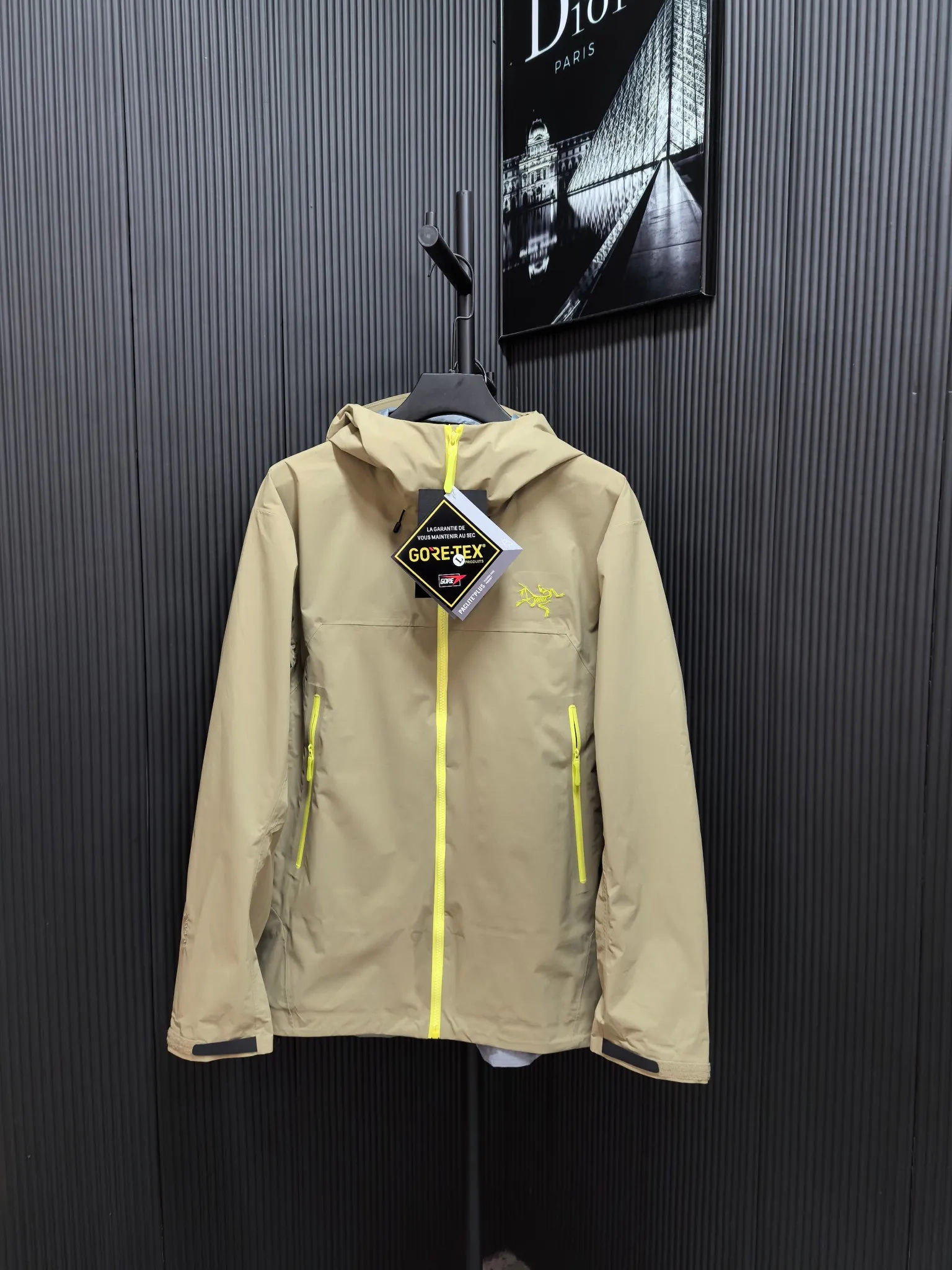 💎JK 💎 New Arrival 2024 NEWNew Arrivalbeta lightweight 1 ， goretex，lt 40d lightweight ， New Arrival cknit ， lt ， 。 ， logo ，lightweight 。 ， 3New Arrivallightweight recco ， ， 4 ， ， 。 5 New Arrival ， ! Size s m L x L xx L Black Green Red Brown